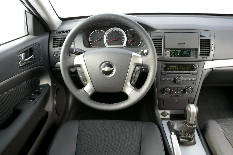  Chevrolet Epica 2006 года  (фото 30 из 72)